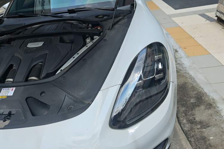 Used Porsche Panamera 2019 Panamera 4 Executive Long Wheelbase 2.9T Engine Bay Left