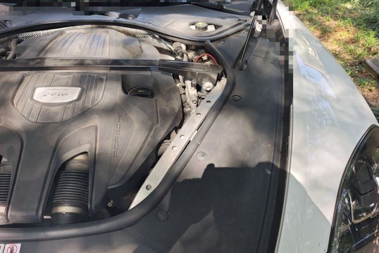 Used Porsche Panamera 2019 Panamera Executive Long Wheelbase 2.9T Engine Bay Left