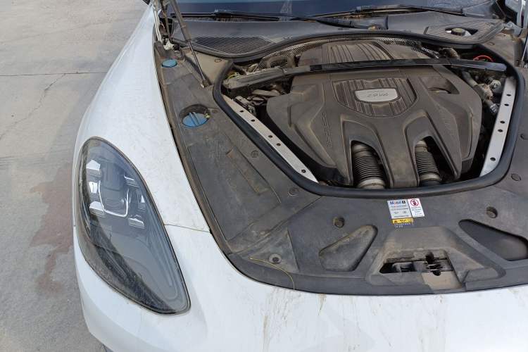 Used Porsche Panamera 2019 Panamera 2.9T Engine Bay Right