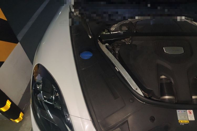 Used Porsche Panamera 2019 Panamera 2.9T Engine Bay Right