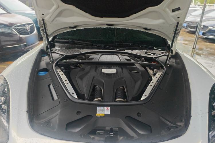 Used Porsche Panamera 2019 Panamera 2.9T Engine Bay