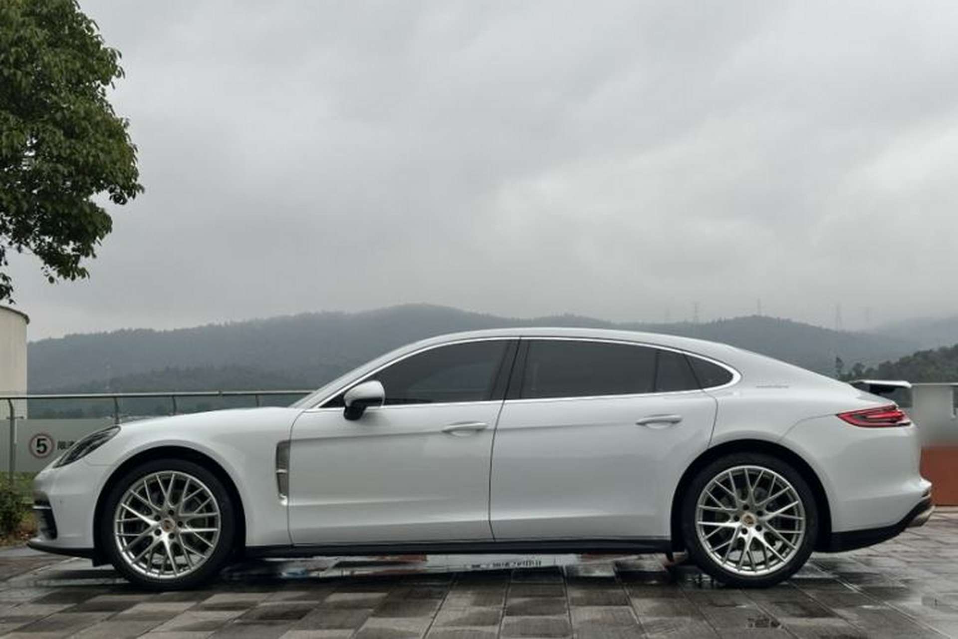 Used Porsche Panamera 2019 Panamera Executive Long Wheelbase 2.9T Exterior 3