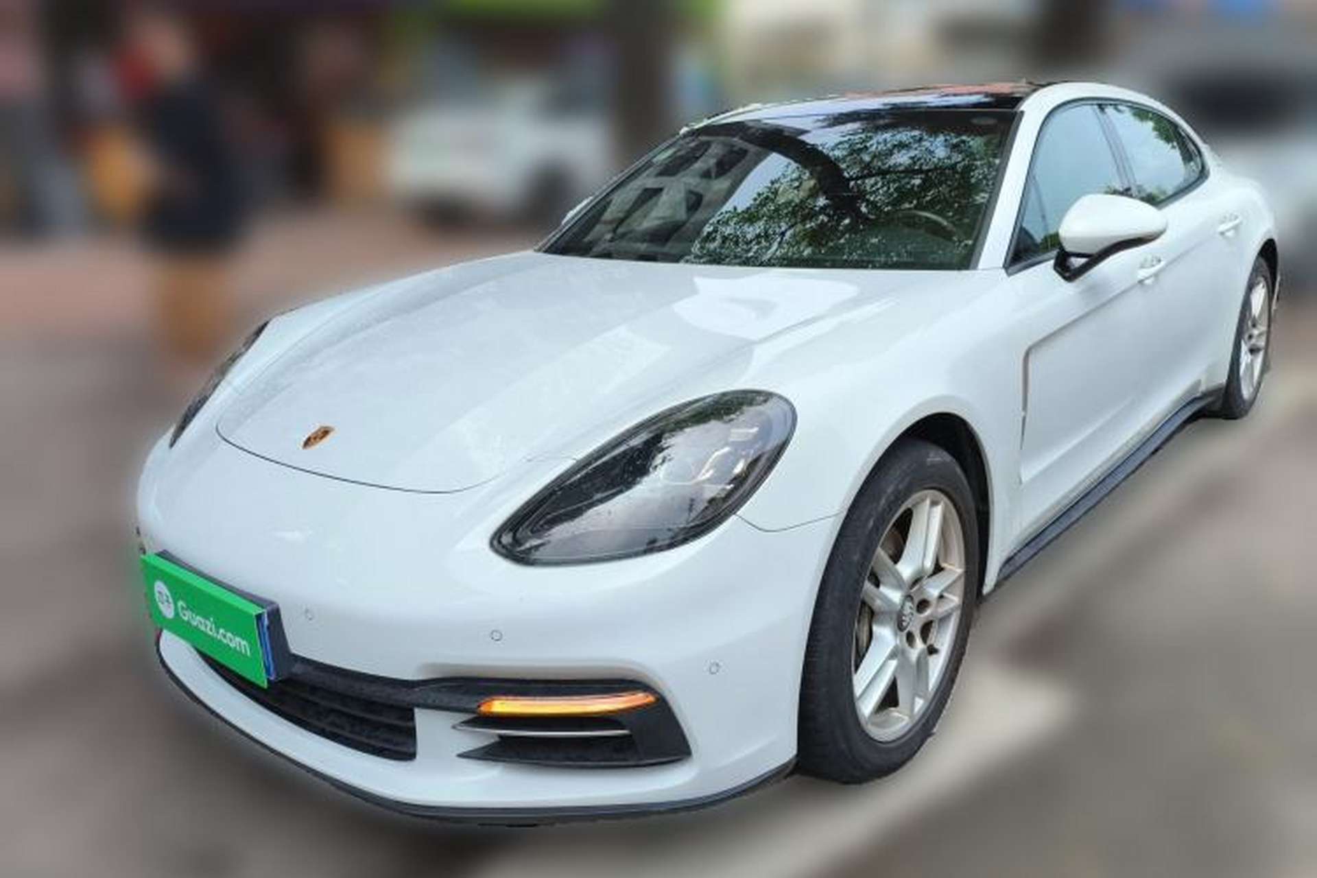 Used Porsche Panamera 2019 Panamera 4 Executive Long Wheelbase 2.9T Front Left 45 Deg