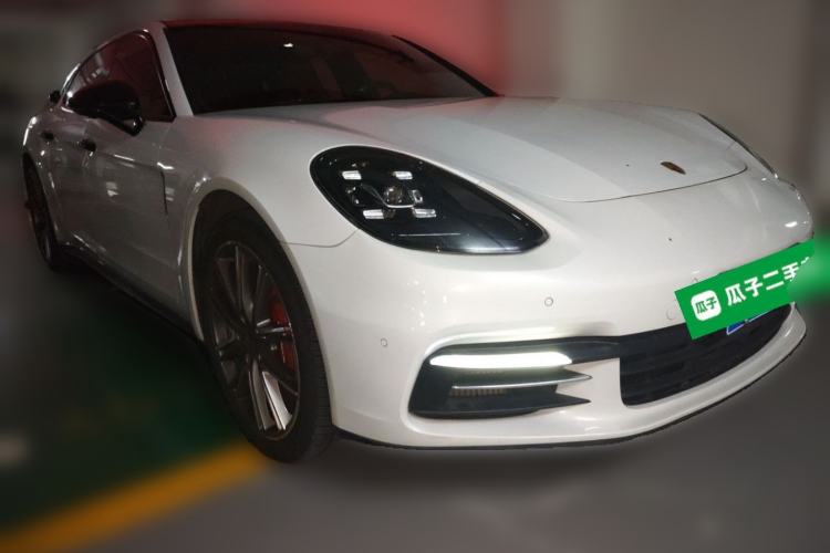 Used Porsche Panamera 2019 Panamera 4 Executive Long Wheelbase 2.9T Front Right 45 Deg