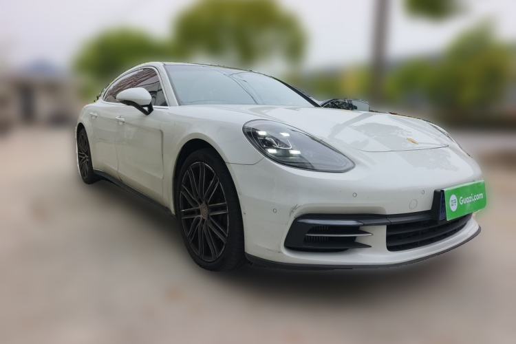 Used Porsche Panamera 2019 Panamera 4 Executive Long Wheelbase 2.9T Front Right 45 Deg
