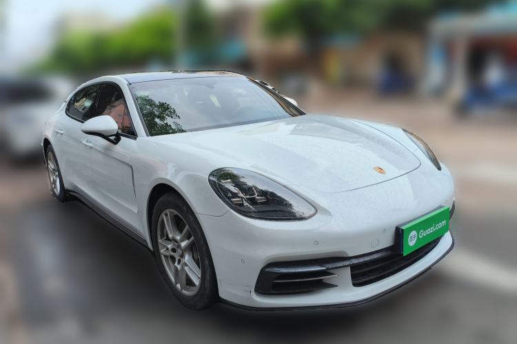 Used Porsche Panamera 2019 Panamera 4 Executive Long Wheelbase 2.9T Front Right 45 Deg