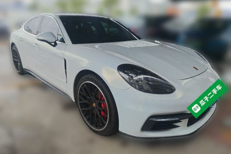Used Porsche Panamera 2019 Panamera 2.9T Front Right 45 Deg