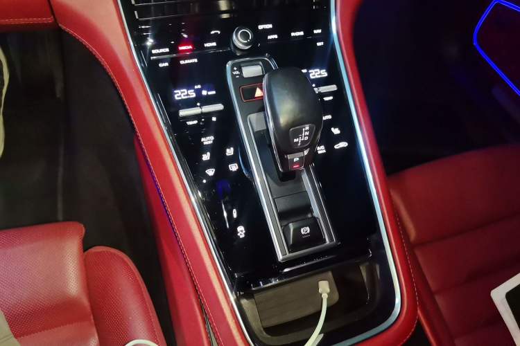 Used Porsche Panamera 2019 Panamera 2.9T Gear Lever