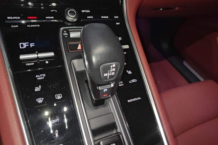Used Porsche Panamera 2019 Panamera 2.9T Gear Lever