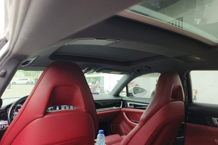 Used Porsche Panamera 2019 Panamera 4 Executive Long Wheelbase 2.9T Headliner