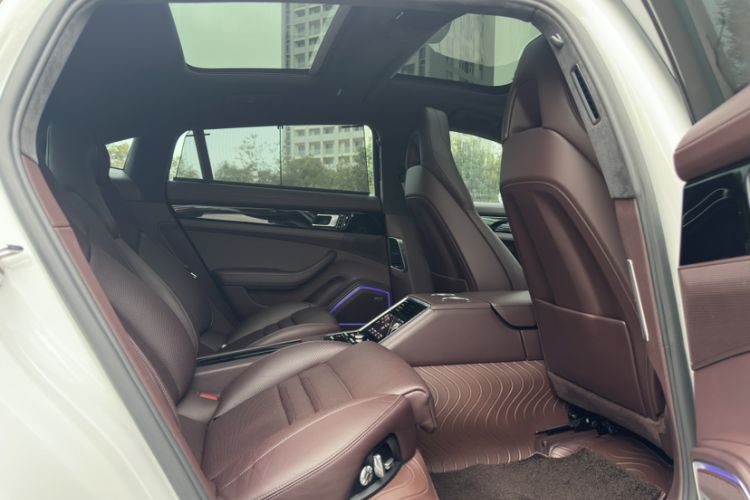 Used Porsche Panamera 2019 Panamera Executive Long Wheelbase 2.9T Headliner