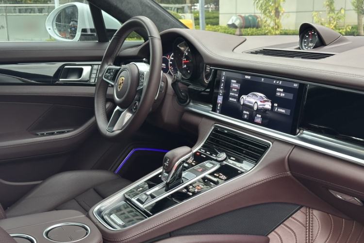 Used Porsche Panamera 2019 Panamera Executive Long Wheelbase 2.9T Interior 10