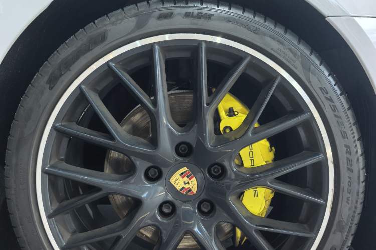 Used Porsche Panamera 2019 Panamera 2.9T Interior 4