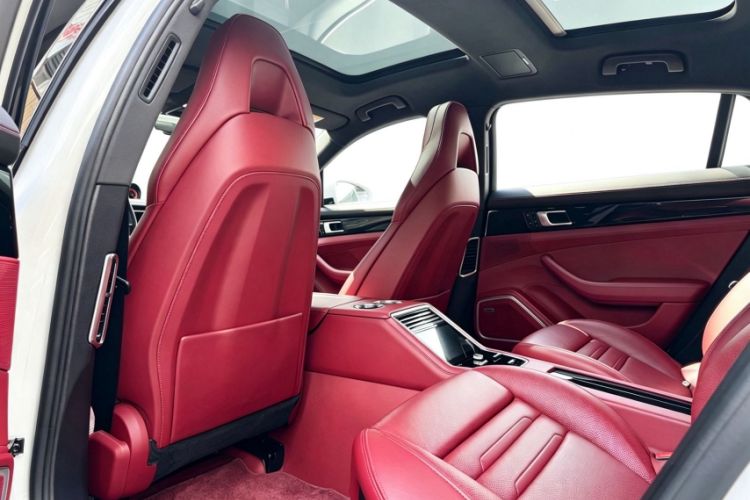 Used Porsche Panamera 2019 Panamera 4 Executive Long Wheelbase 2.9T Interior 7