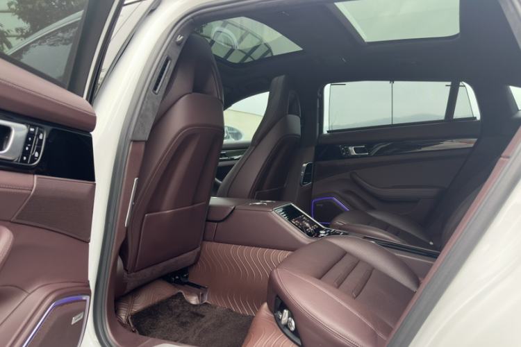 Used Porsche Panamera 2019 Panamera Executive Long Wheelbase 2.9T Interior 8