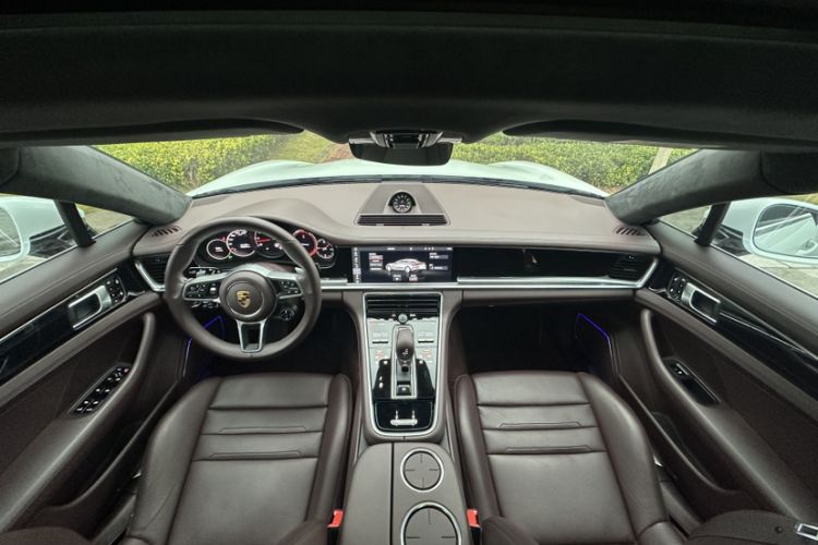 Used Porsche Panamera 2019 Panamera Executive Long Wheelbase 2.9T Interior 9