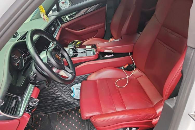Used Porsche Panamera 2019 Panamera 2.9T Left Front Seat