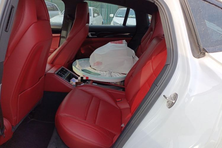 Used Porsche Panamera 2019 Panamera 2.9T Left Rear Seat