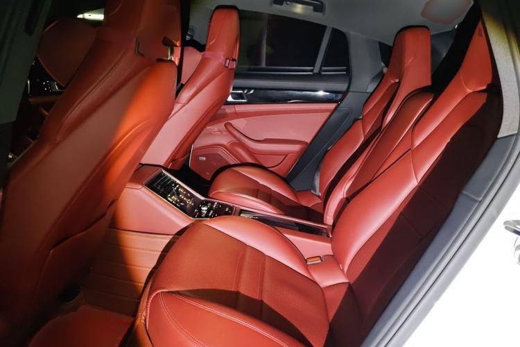 Used Porsche Panamera 2019 Panamera 2.9T Left Rear Seat