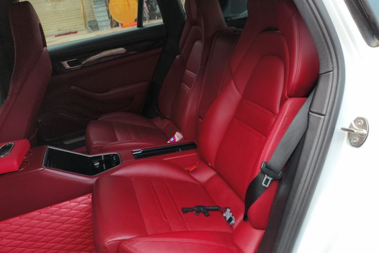 Used Porsche Panamera 2019 Panamera 4 Executive Long Wheelbase 2.9T Left Rear Seat