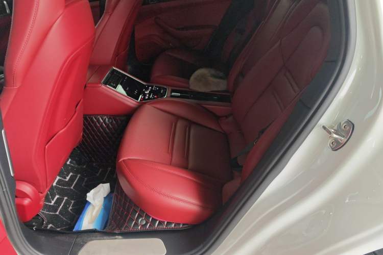 Used Porsche Panamera 2019 Panamera 2.9T Left Rear Seat