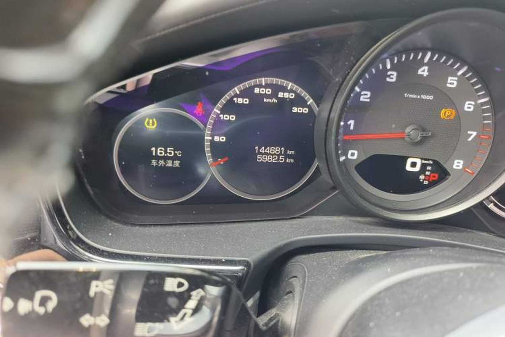 Used Porsche Panamera 2019 Panamera 4 Executive Long Wheelbase 2.9T Odometer Close Up