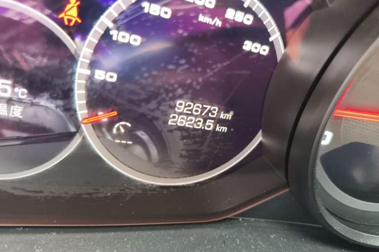 Used Porsche Panamera 2019 Panamera 4 Executive Long Wheelbase 2.9T Odometer Close Up