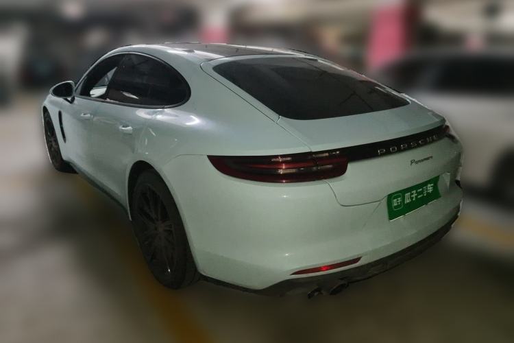 Used Porsche Panamera 2019 Panamera 2.9T Rear Left 45 Deg