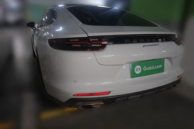 Used Porsche Panamera 2019 Panamera 2.9T Rear Left 45 Deg