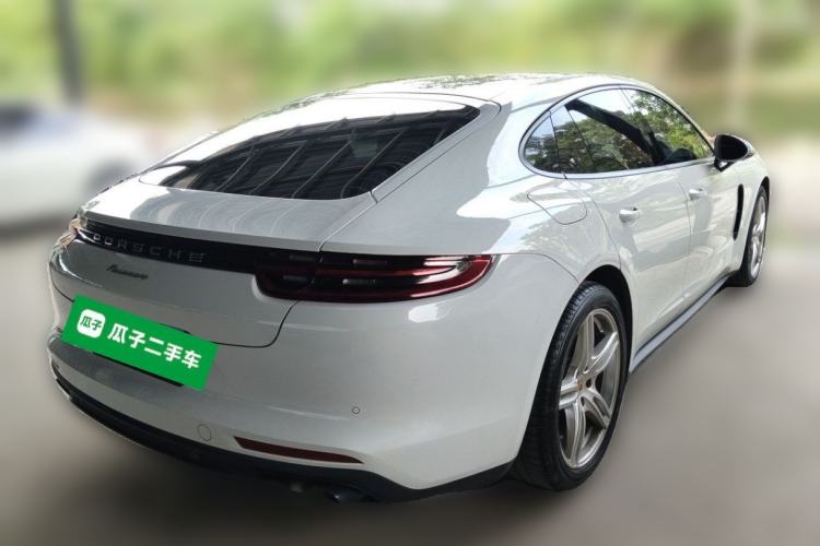 Used Porsche Panamera 2019 Panamera 2.9T Rear Right 45 Deg