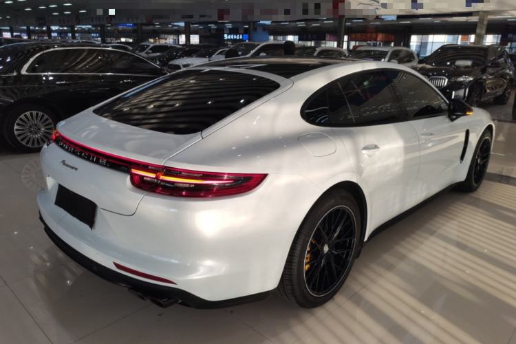Used Porsche Panamera 2019 Panamera 2.9T Rear Right 45 Deg