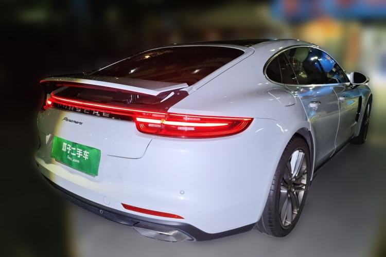Used Porsche Panamera 2019 Panamera 2.9T Rear Right 45 Deg
