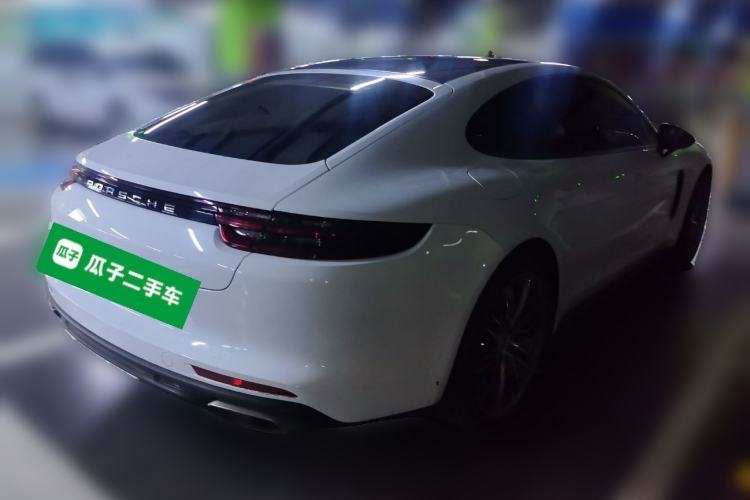 Used Porsche Panamera 2019 Panamera 2.9T Rear Right 45 Deg
