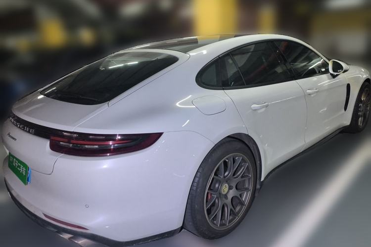 Used Porsche Panamera 2019 Panamera 2.9T Rear Right 45 Deg