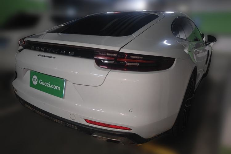 Used Porsche Panamera 2019 Panamera 2.9T Rear Right 45 Deg
