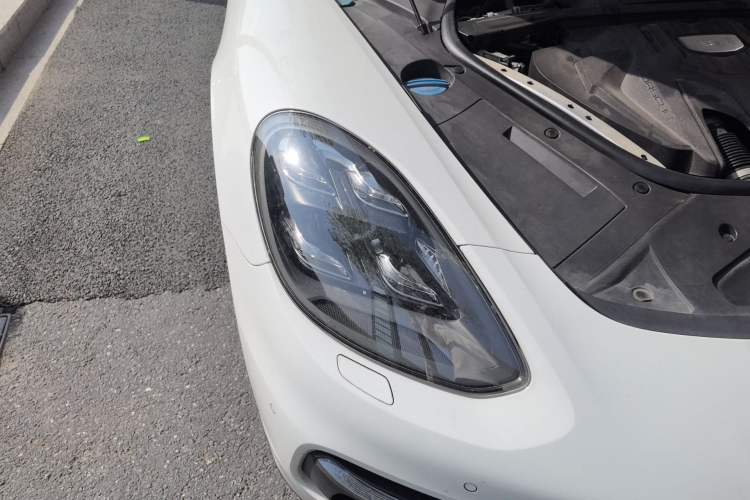 Used Porsche Panamera 2019 Panamera 4 Executive Long Wheelbase 2.9T Right Front Headlight