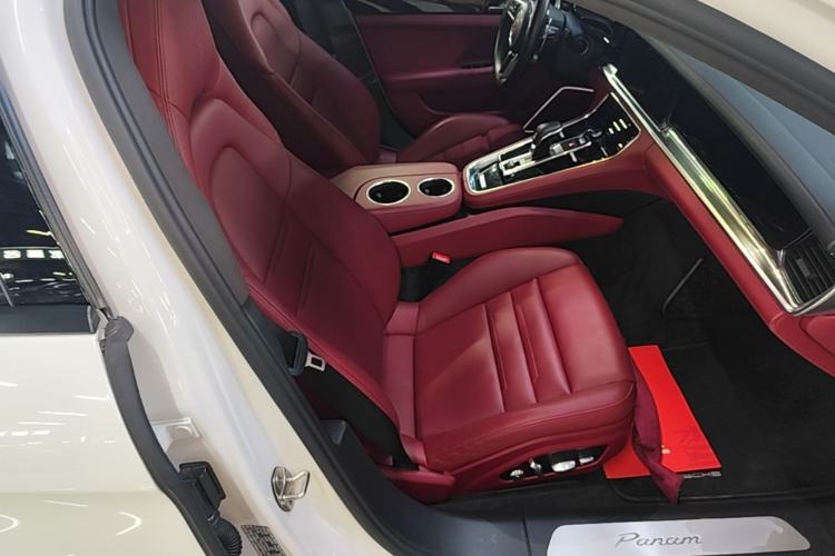 Used Porsche Panamera 2019 Panamera 2.9T Right Front Seat