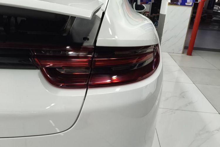 Used Porsche Panamera 2019 Panamera 2.9T Right Rear Taillight
