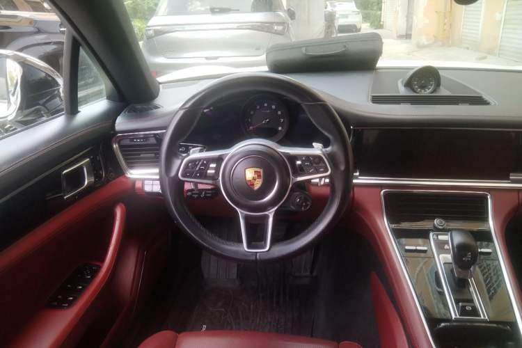 Used Porsche Panamera 2019 Panamera Executive Long Wheelbase 2.9T Steering Wheel