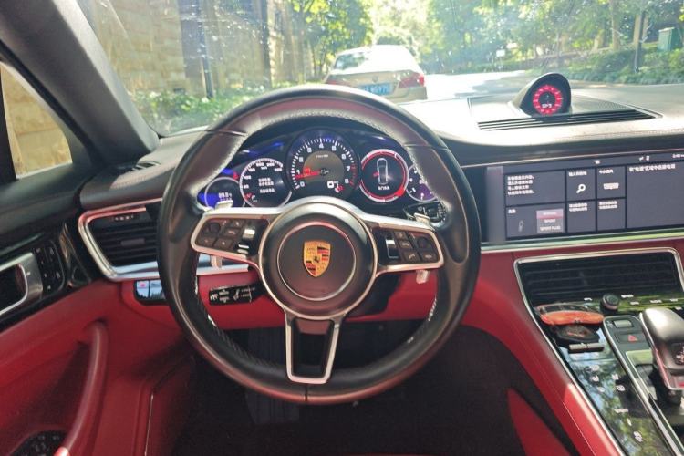 Used Porsche Panamera 2019 Panamera Executive Long Wheelbase 2.9T Steering Wheel