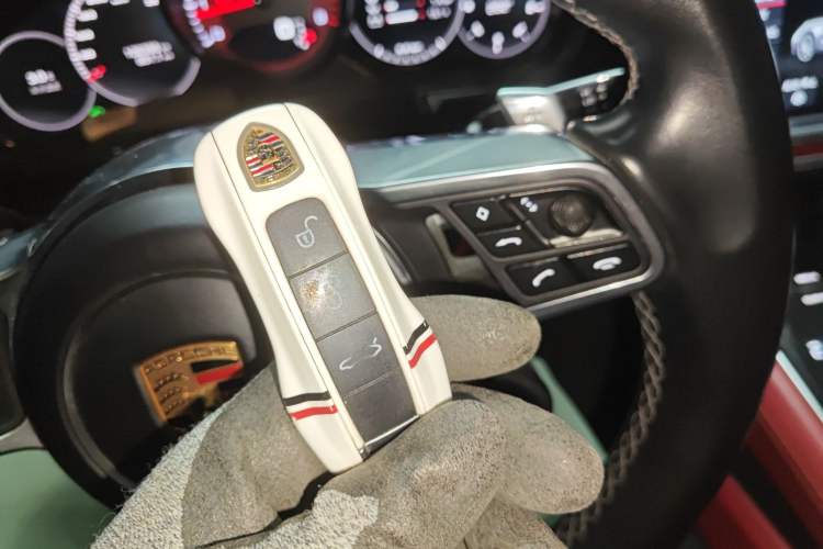 Used Porsche Panamera 2019 Panamera Executive Long Wheelbase 2.9T Vehicle Key