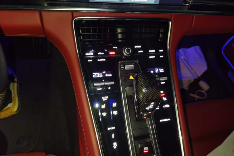 Used Porsche Panamera 2020 Panamera 10th Anniversary Edition 2.9T Audio And AC Panel