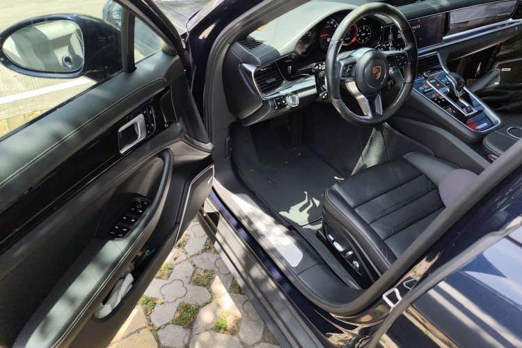 Used Porsche Panamera 2020 Panamera 10th Anniversary Edition 2.9T Driver Seat