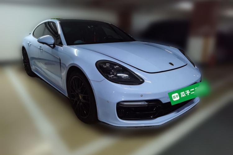 Used Porsche Panamera 2020 Panamera 10th Anniversary Edition 2.9T Front Right 45 Deg