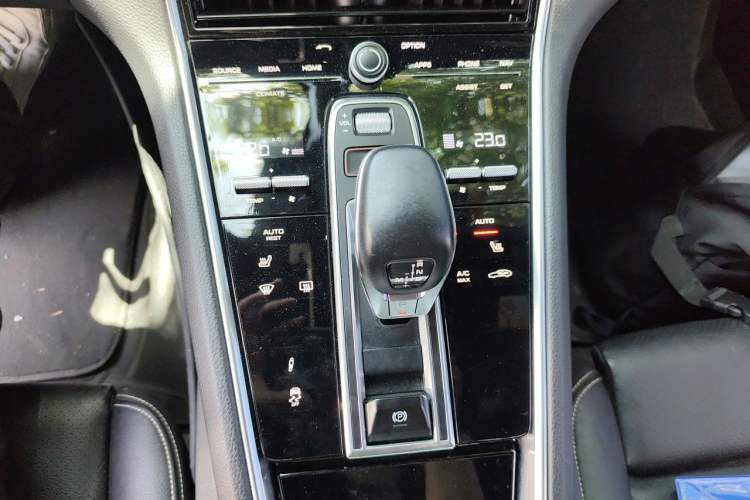 Used Porsche Panamera 2020 Panamera 10th Anniversary Edition 2.9T Gear Lever