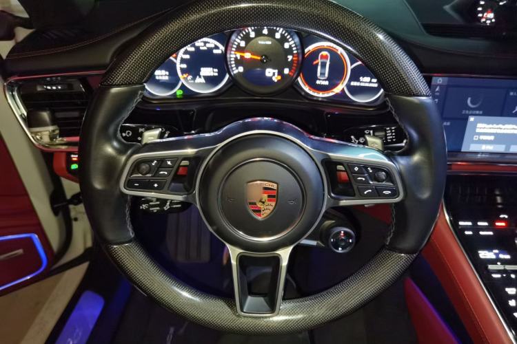 Used Porsche Panamera 2020 Panamera 10th Anniversary Edition 2.9T Steering Wheel