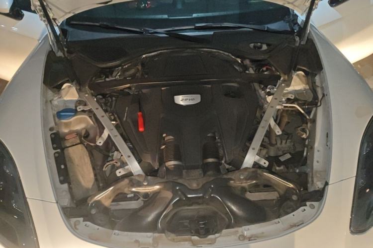 Used Porsche Panamera 2020 Panamera 10th Anniversary Edition 2.9T Engine Bay