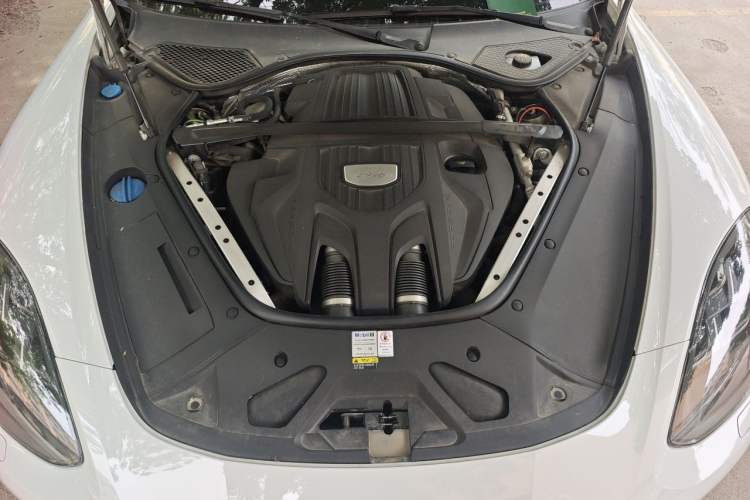 Used Porsche Panamera 2020 Panamera 10th Anniversary Edition 2.9T Engine Bay