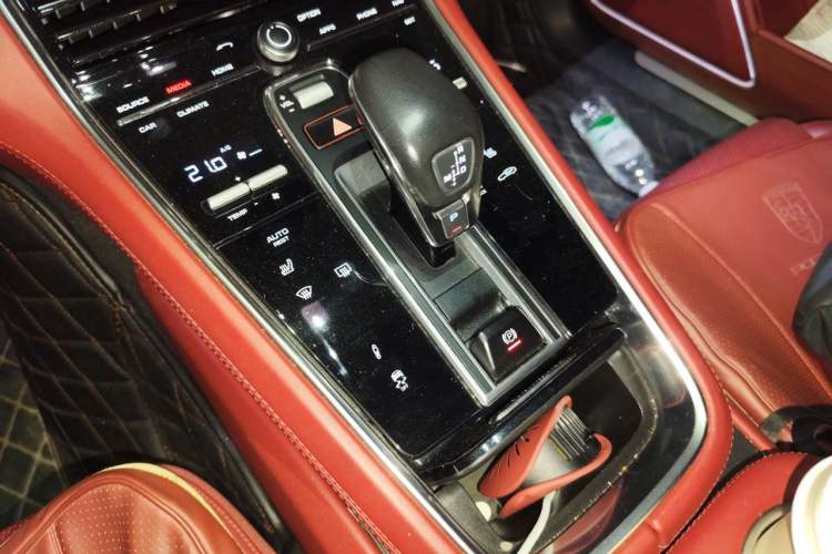 Used Porsche Panamera 2020 Panamera 10th Anniversary Edition 2.9T Gear Lever