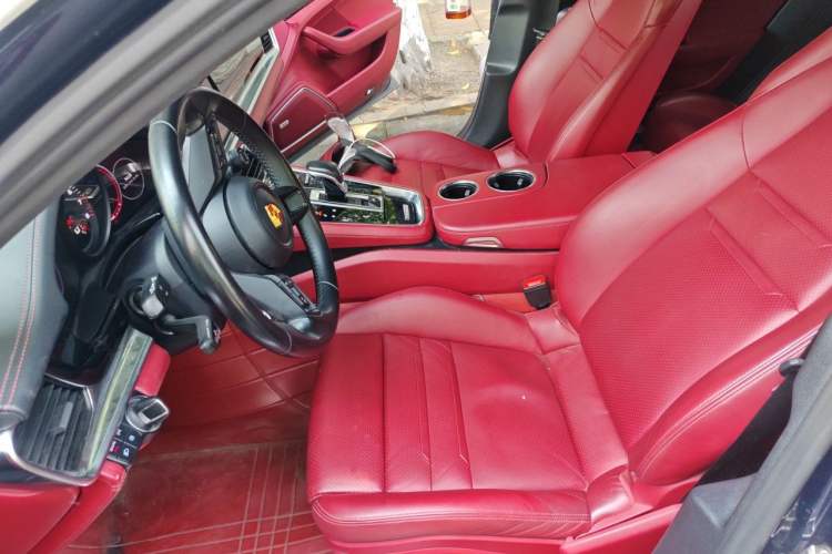 Used Porsche Panamera 2020 Panamera 10th Anniversary Edition 2.9T Left Front Seat
